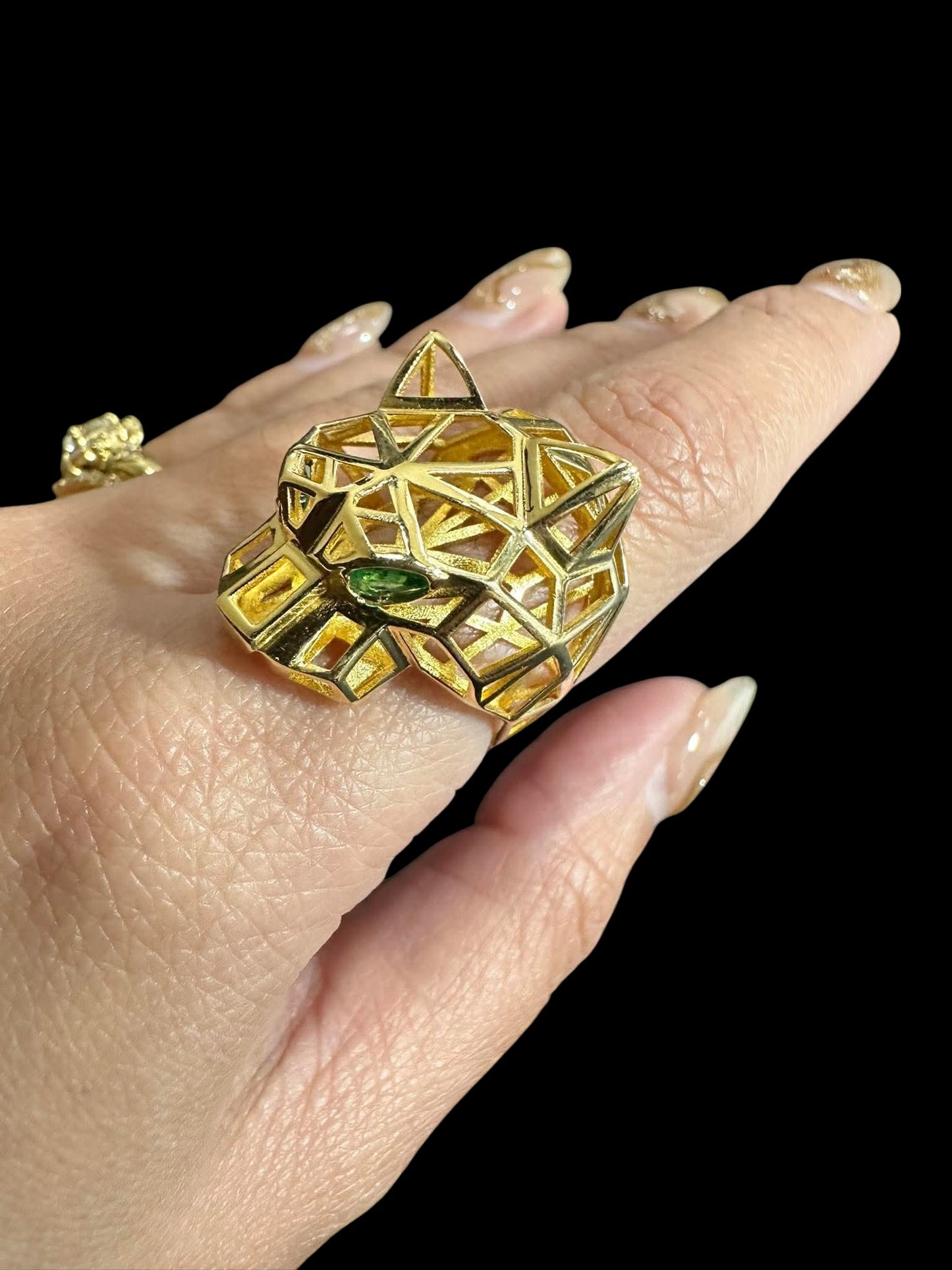 Estate 18K Gold Panther Ring with Emerald Eyes